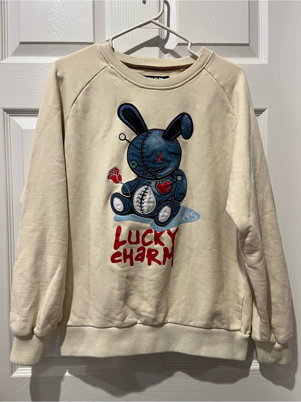 Cream 'Lucky Charm' Graphic Crewneck Sweatshirt